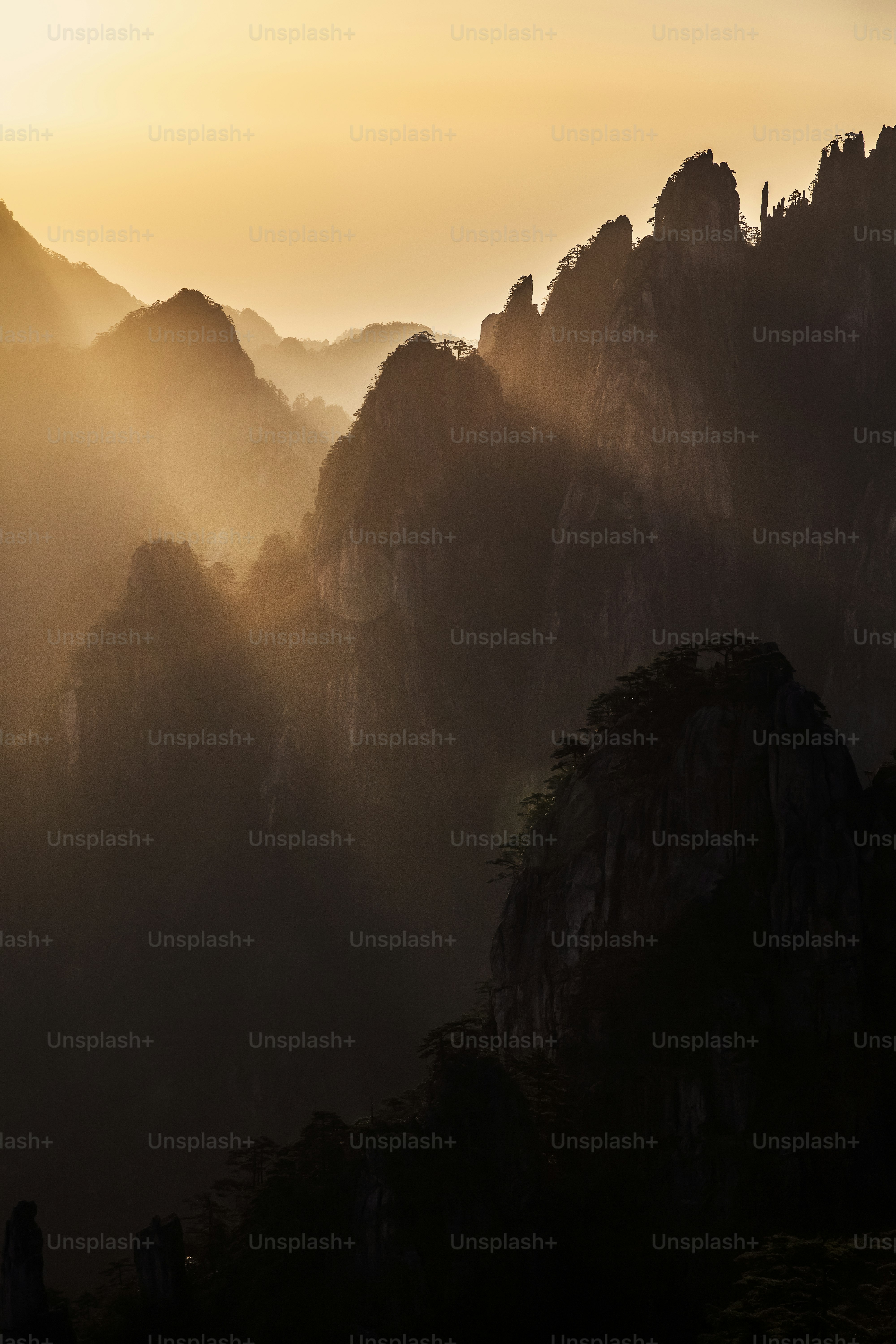 Sunrise Mountain Pictures | Download Free Images on Unsplash