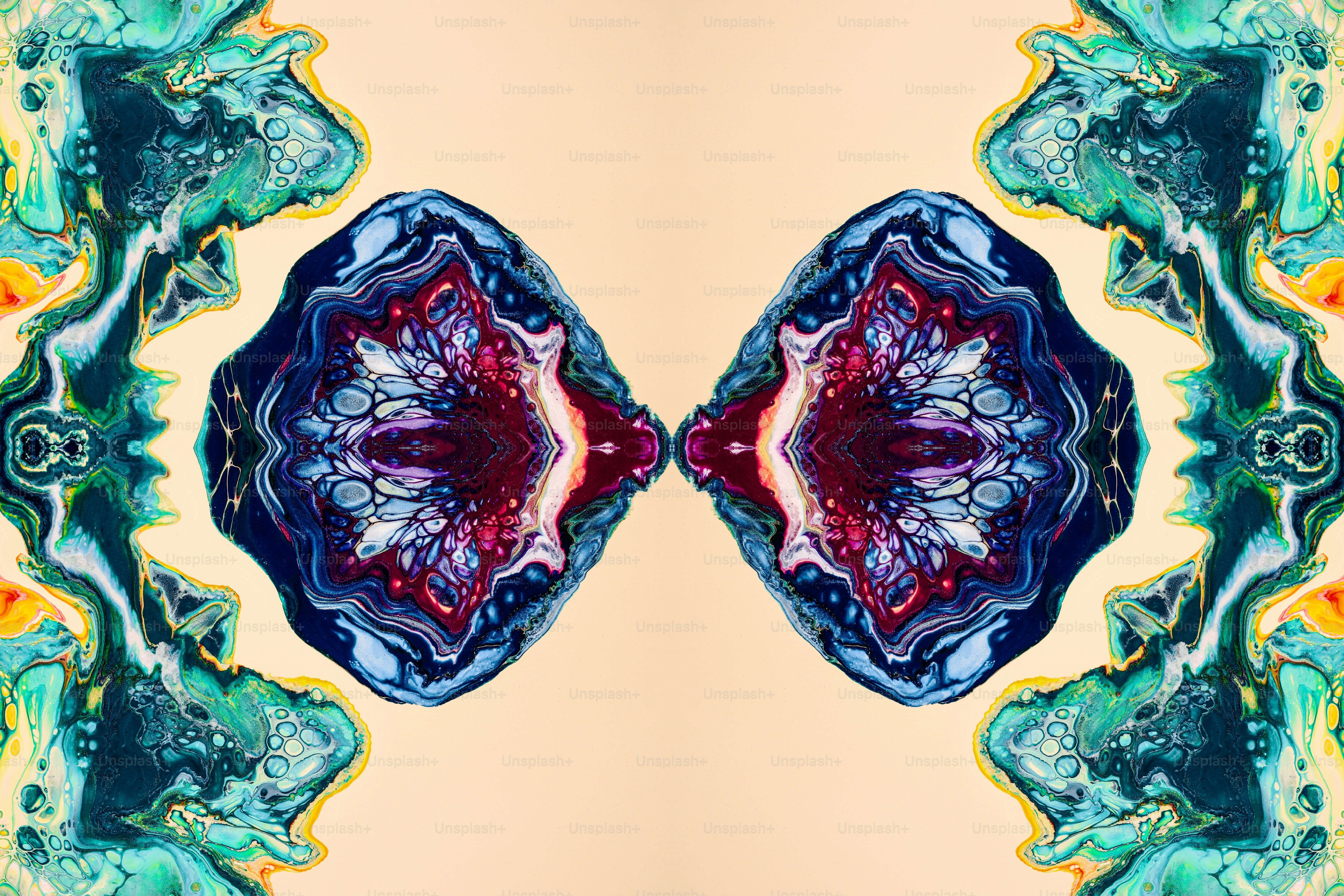 ein abstraktes Bild einer Blume mit rotem Zentrum