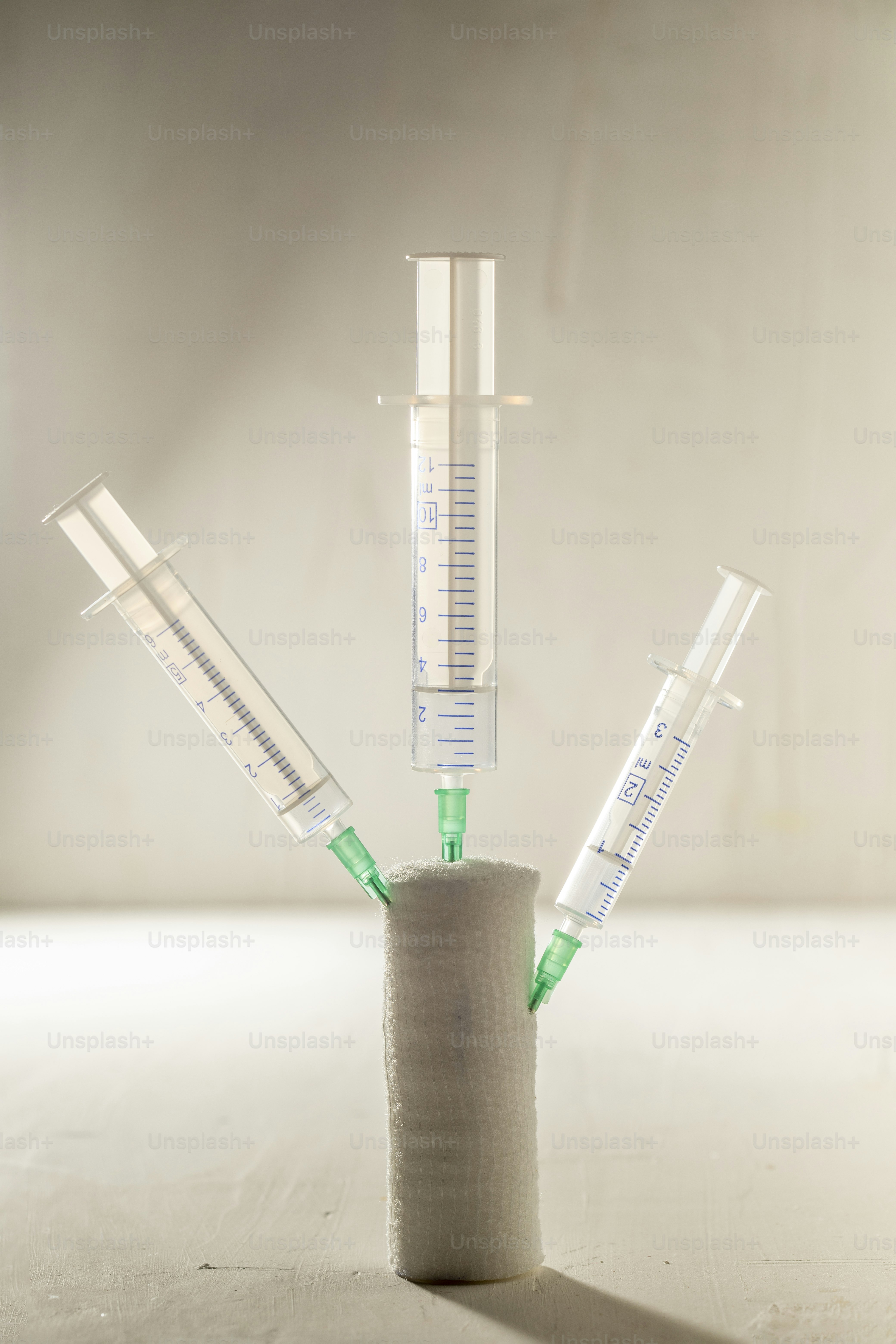 un tubo con tre sistemi che sporgono da esso