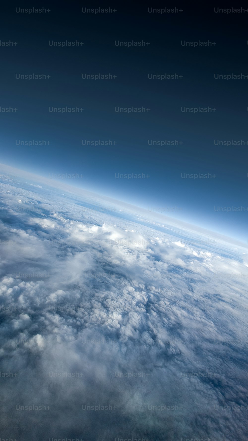 uma vista da Terra a partir do ônibus espacial