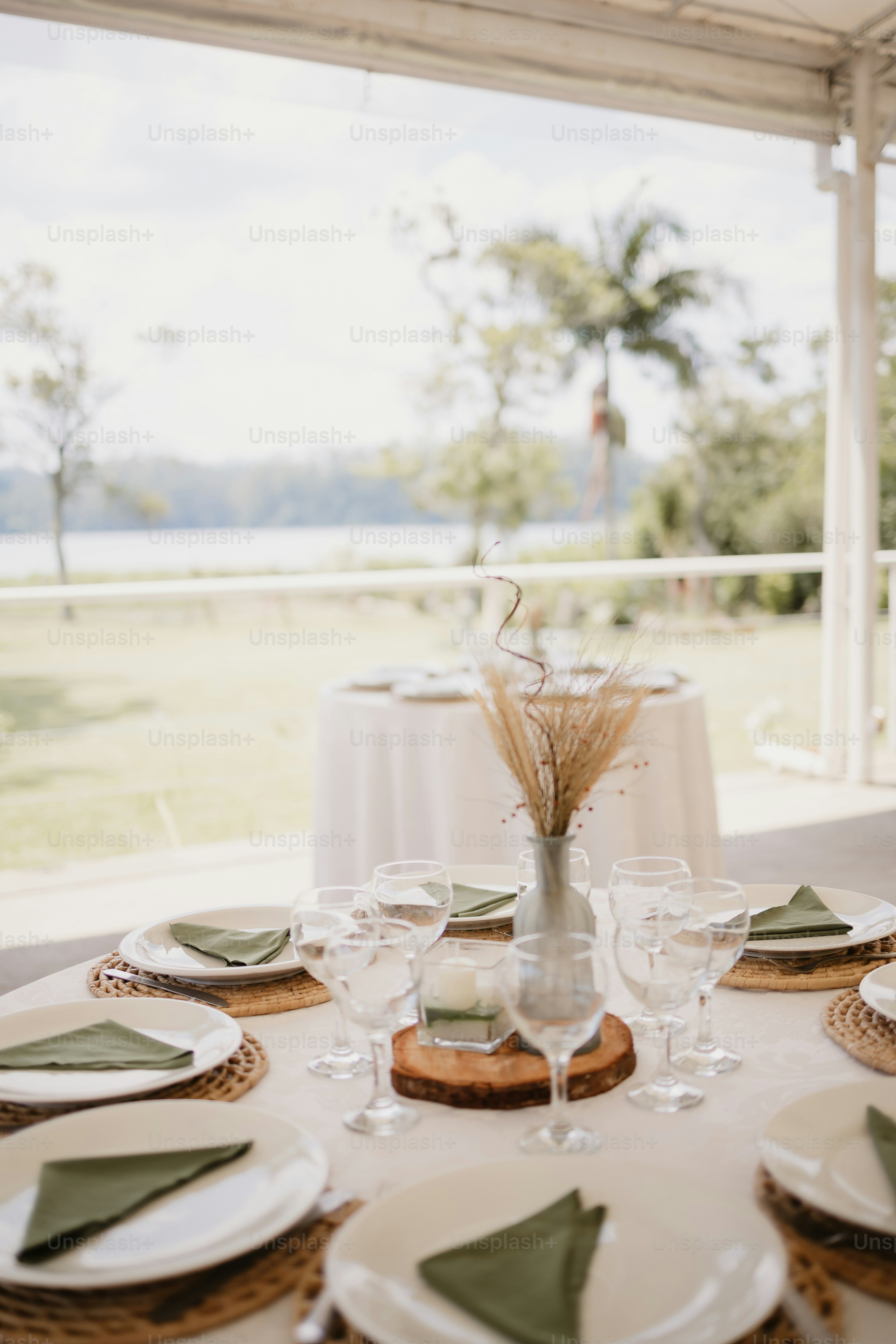 a table set with place settings and place settings