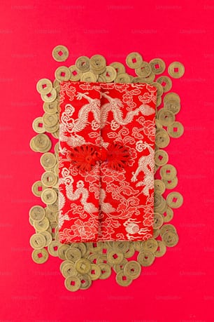 a red and gold paper with a dragon on it