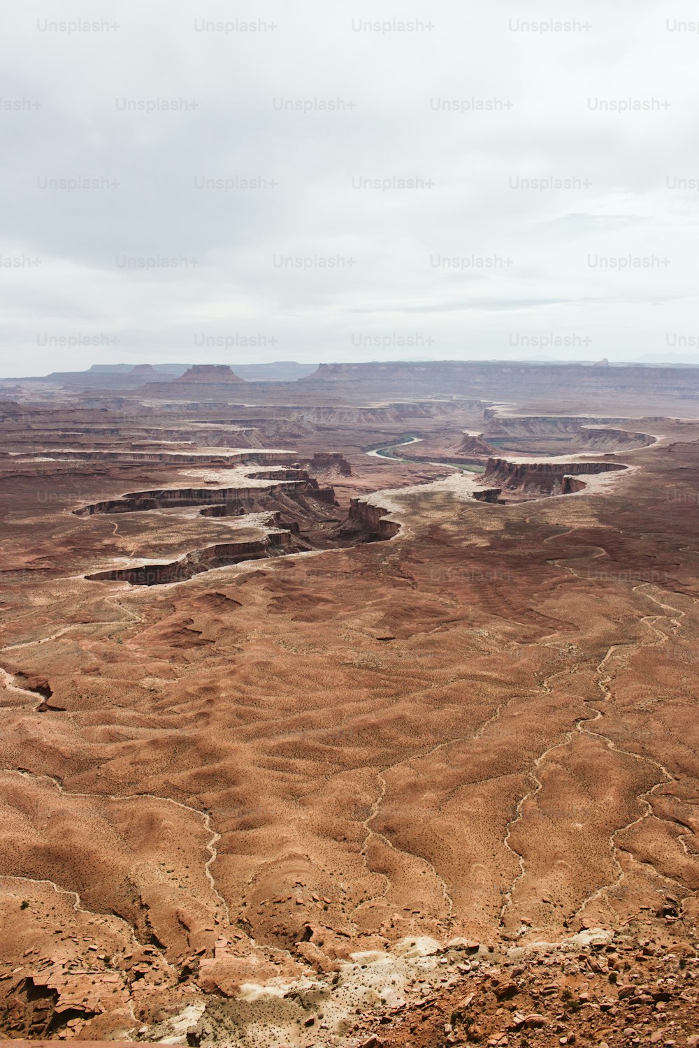 高い視点からの砂漠の眺め