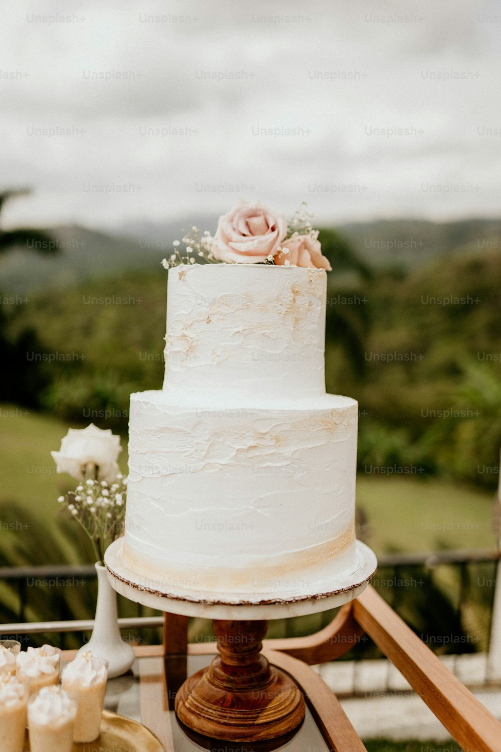 Más de 100 fotos de pasteles de boda | Descargar imágenes gratis en Unsplash