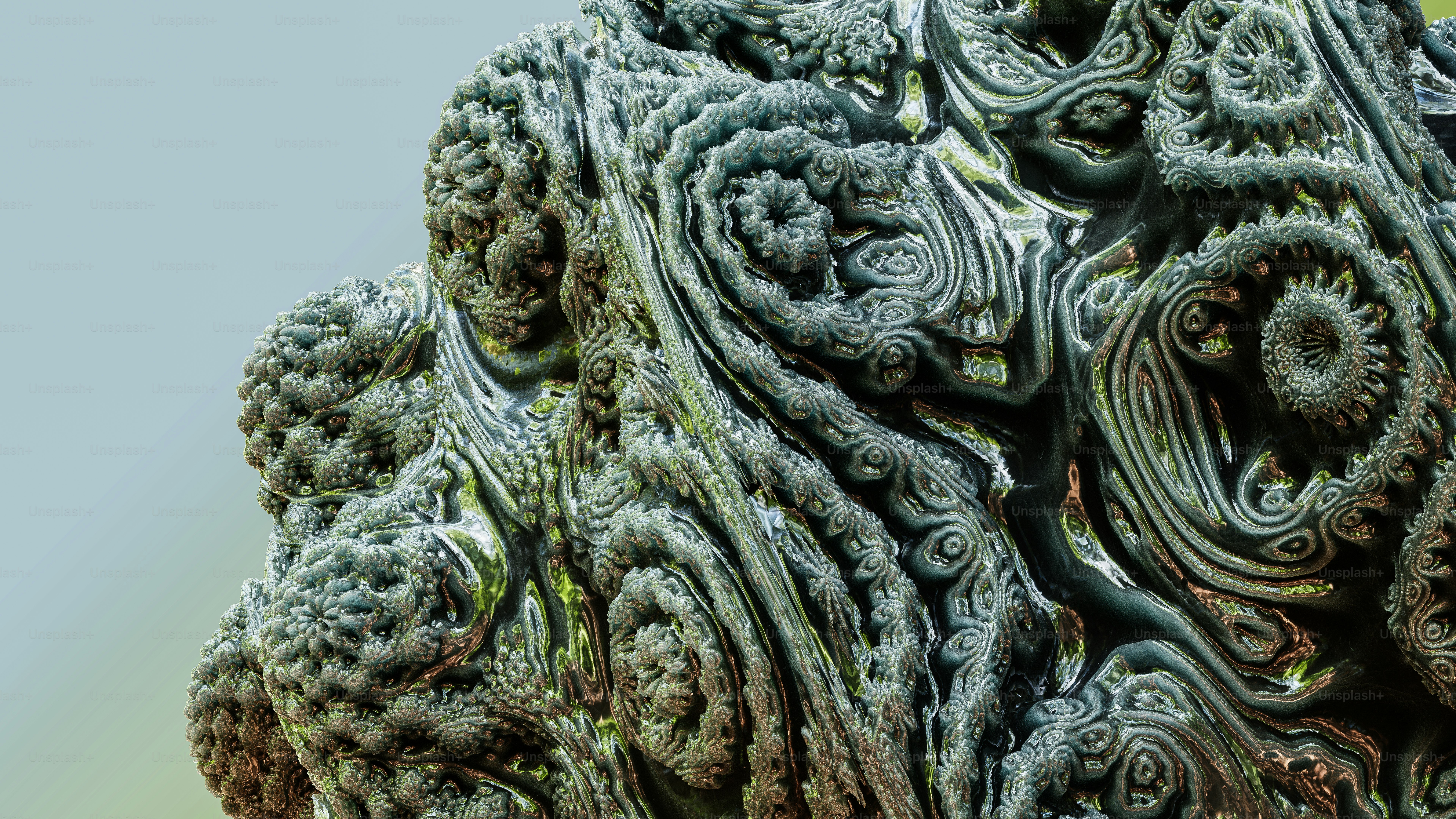 Un primer plano de un tronco de árbol con un cielo azul en el fondo