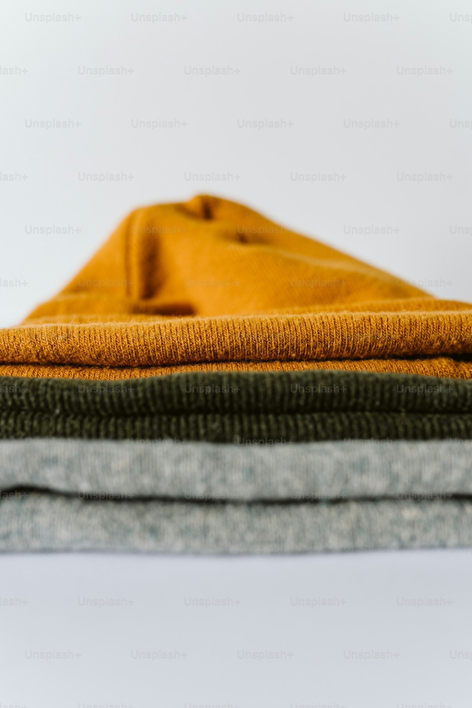 Beanie oraz biżuteria