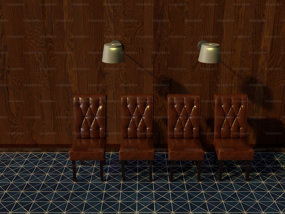 uma fileira de cadeiras marrons sentadas uma ao lado da outra