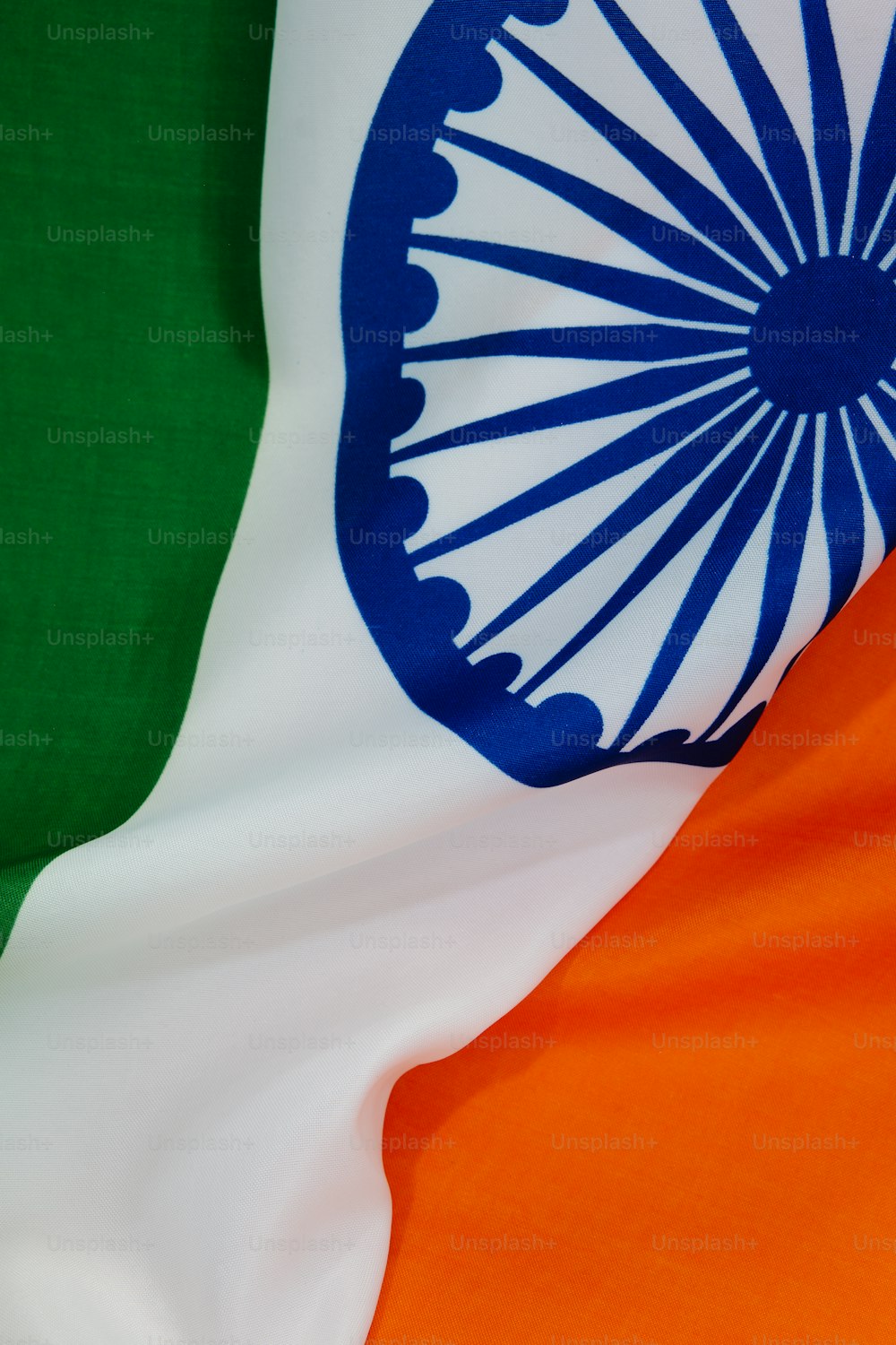 Un primer plano de los colores de la bandera india