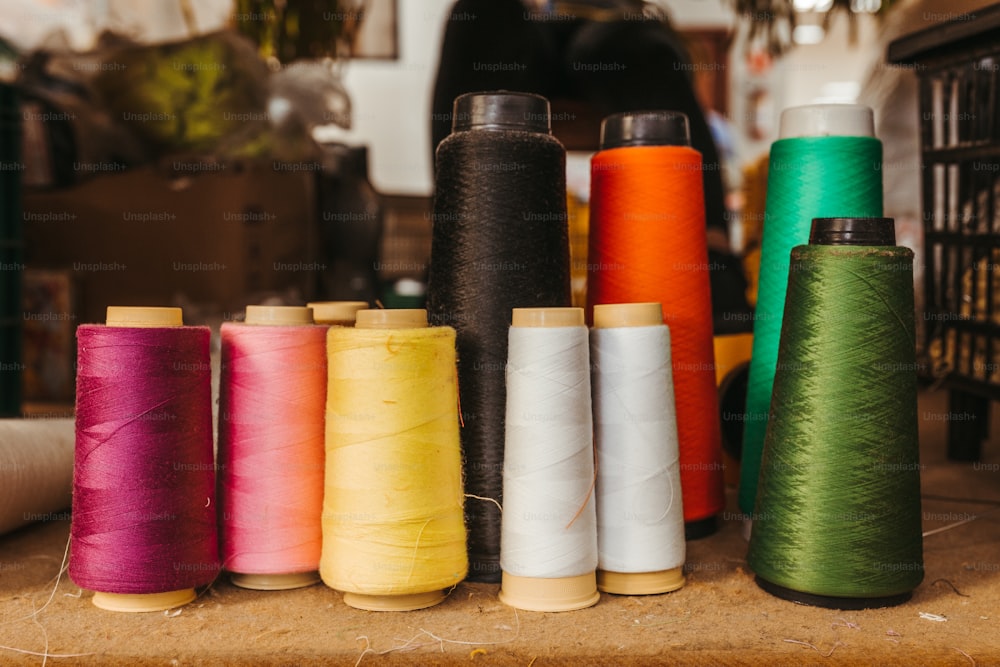 What is the difference between knit and woven fabric Sewing Classes  Melbourne Thread Den