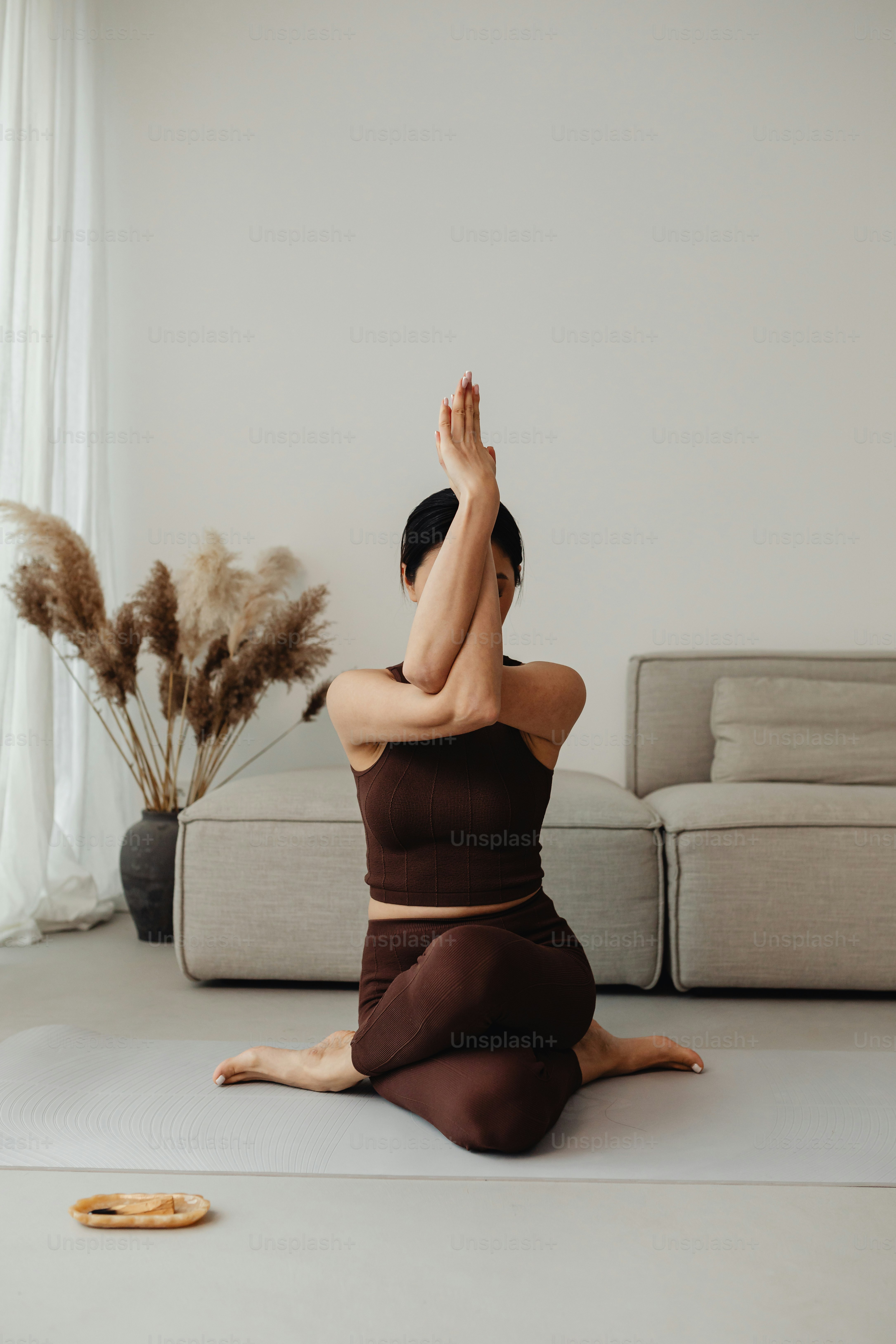 Balkonda jinsiy aloqa qilish (ruscha)