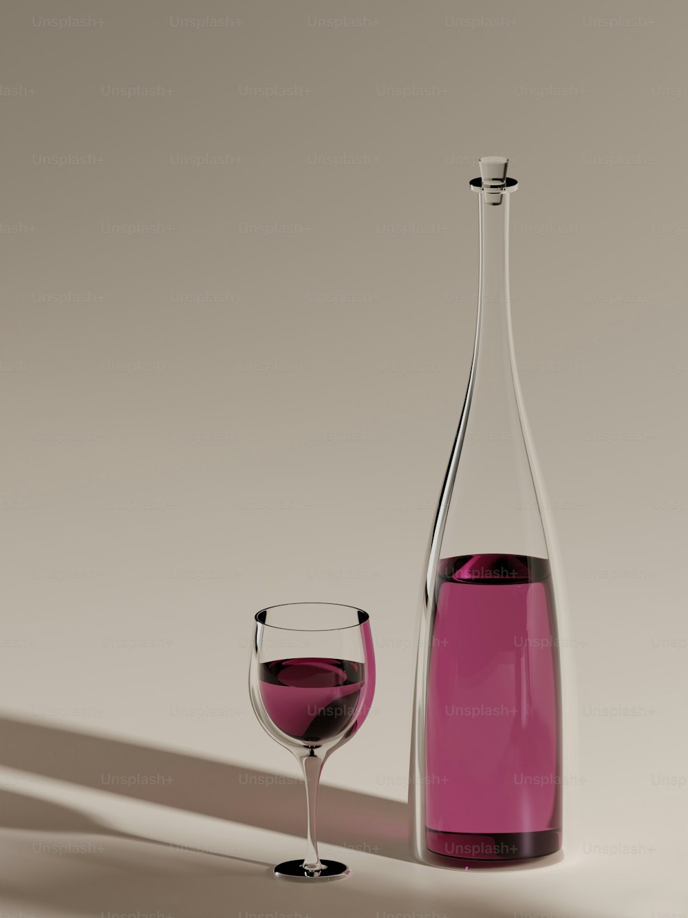 uma garrafa de vinho e um copo de vinho