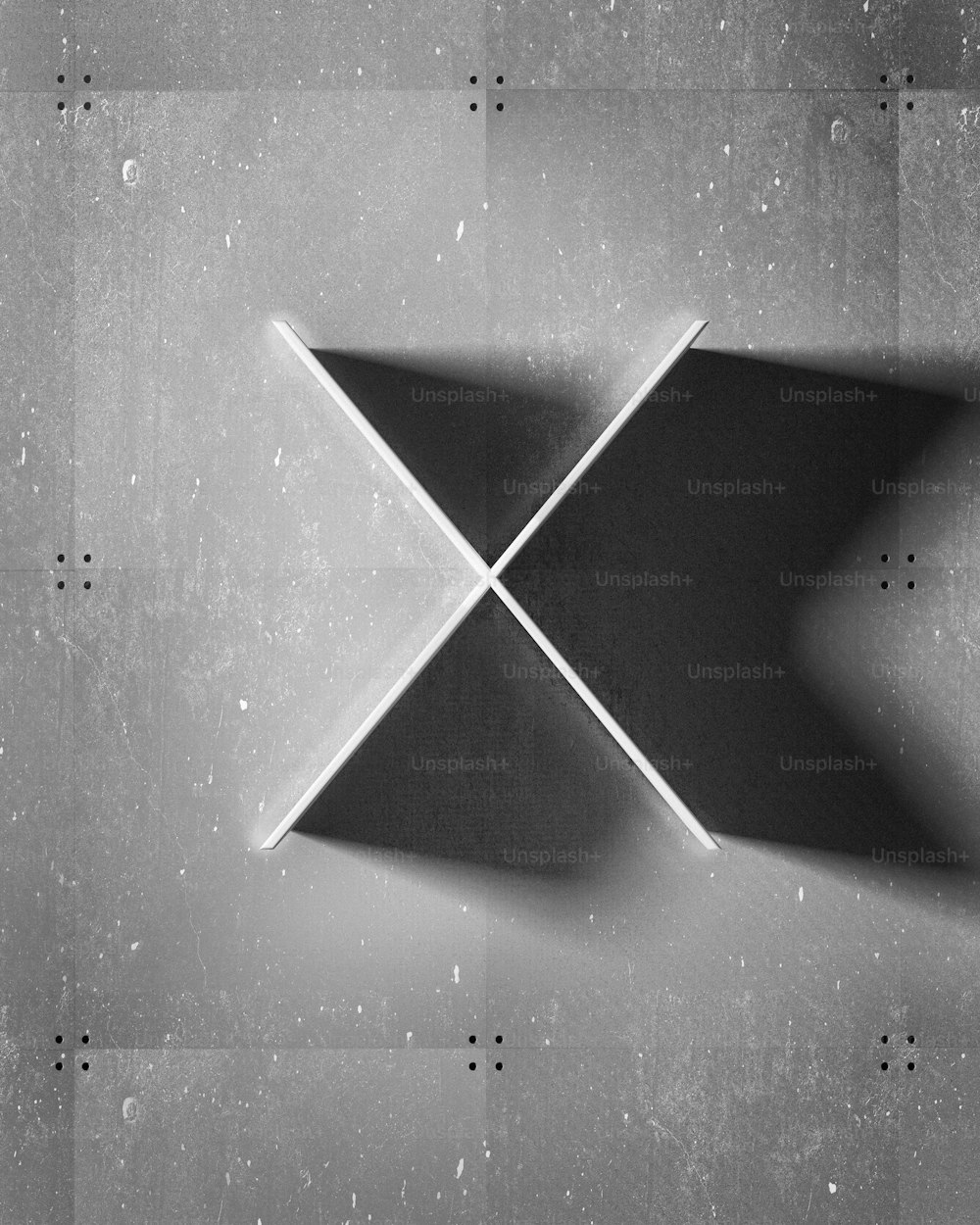 정사각형 물체의 흑백 사진