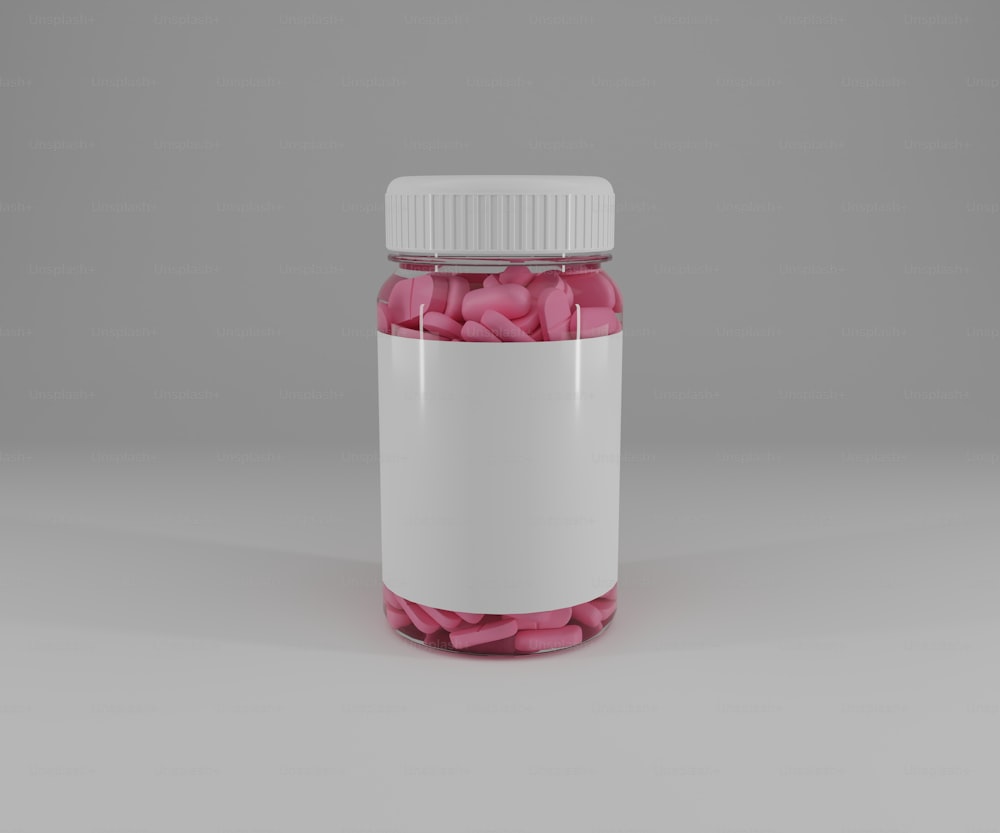 um frasco cheio de pílulas cor-de-rosa sentado em cima de uma mesa