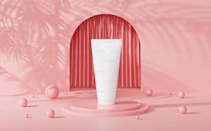 eine weiße Vase auf einem rosa Boden