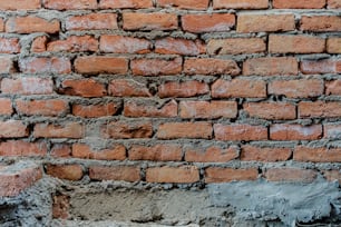 Nahaufnahme einer roten Backsteinmauer