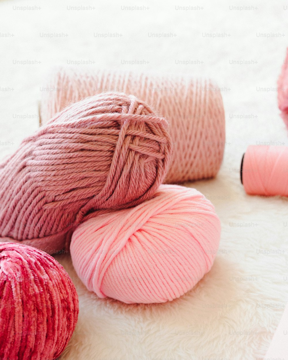 A Bunch Of Colorful Yarn Balls Stock Photo - Download Image Now - Spool,  Tangled, Backgrounds - iStock