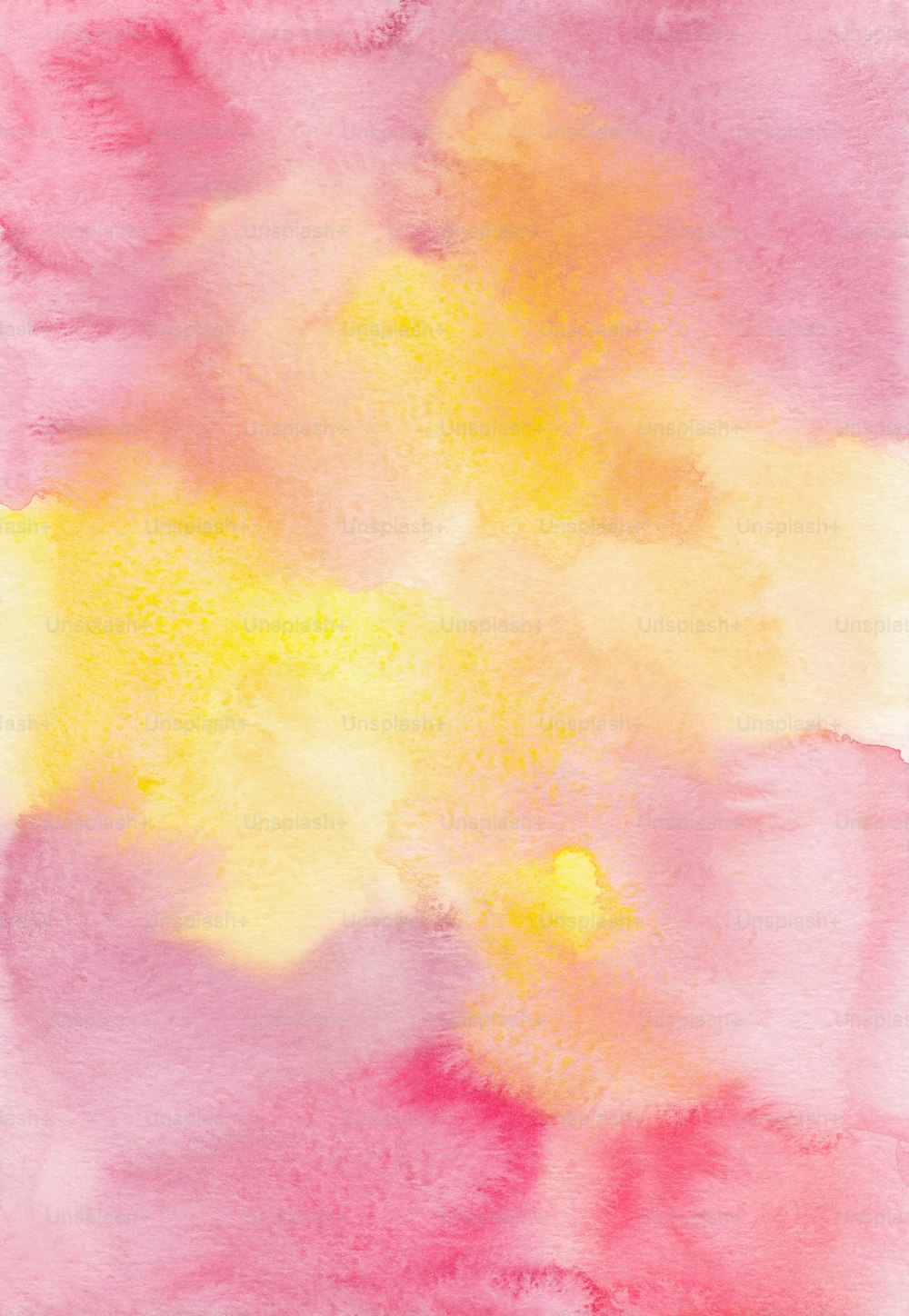 Ein Aquarell aus gelben und rosa Wolken