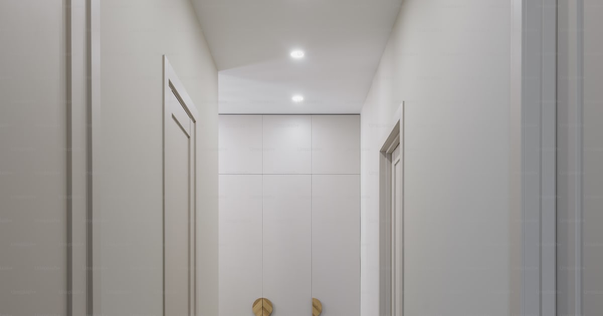 shower screens that dual-function as art pieces sunshine coast