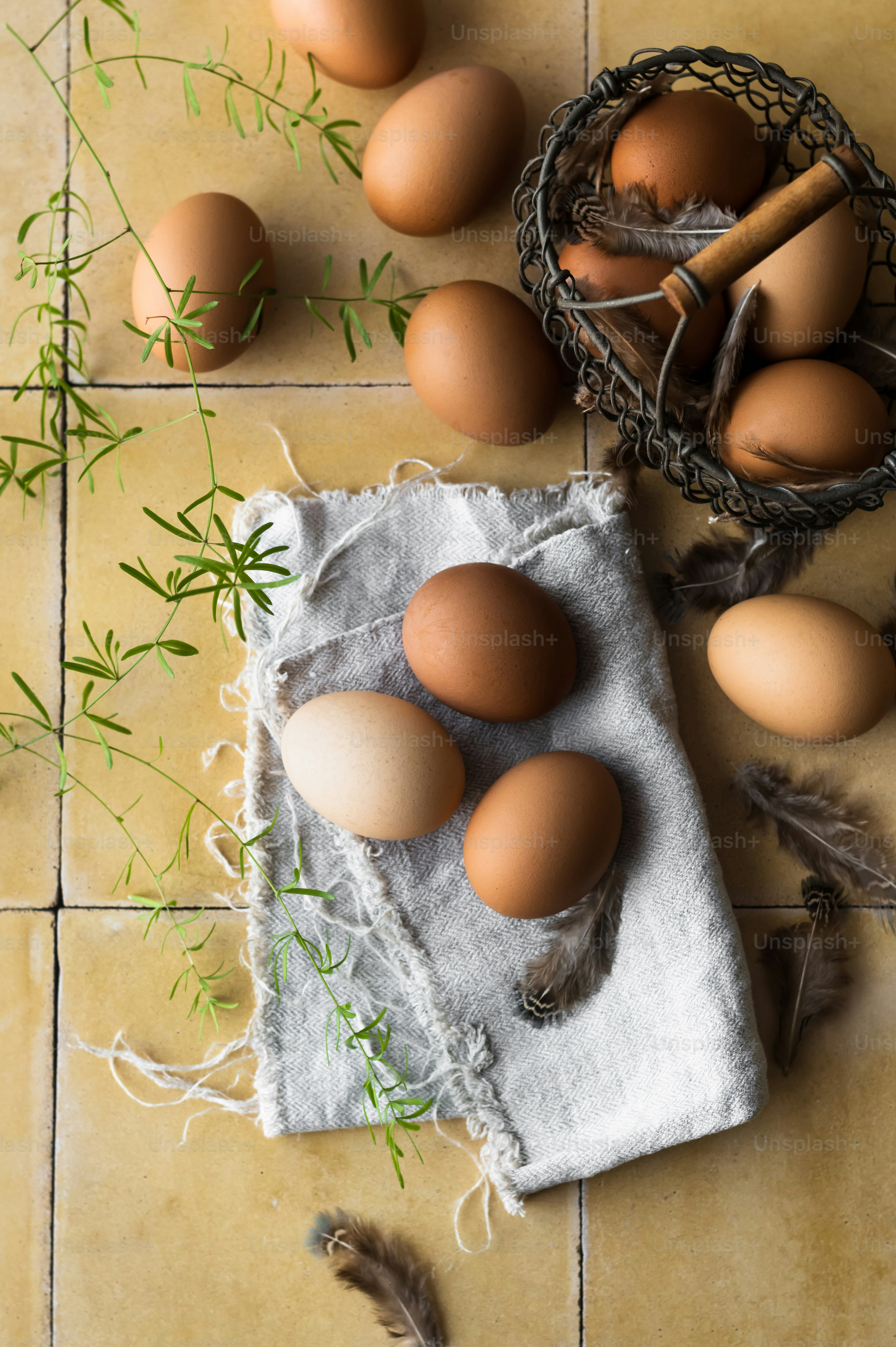 a bunch of eggs sitting on top of a table