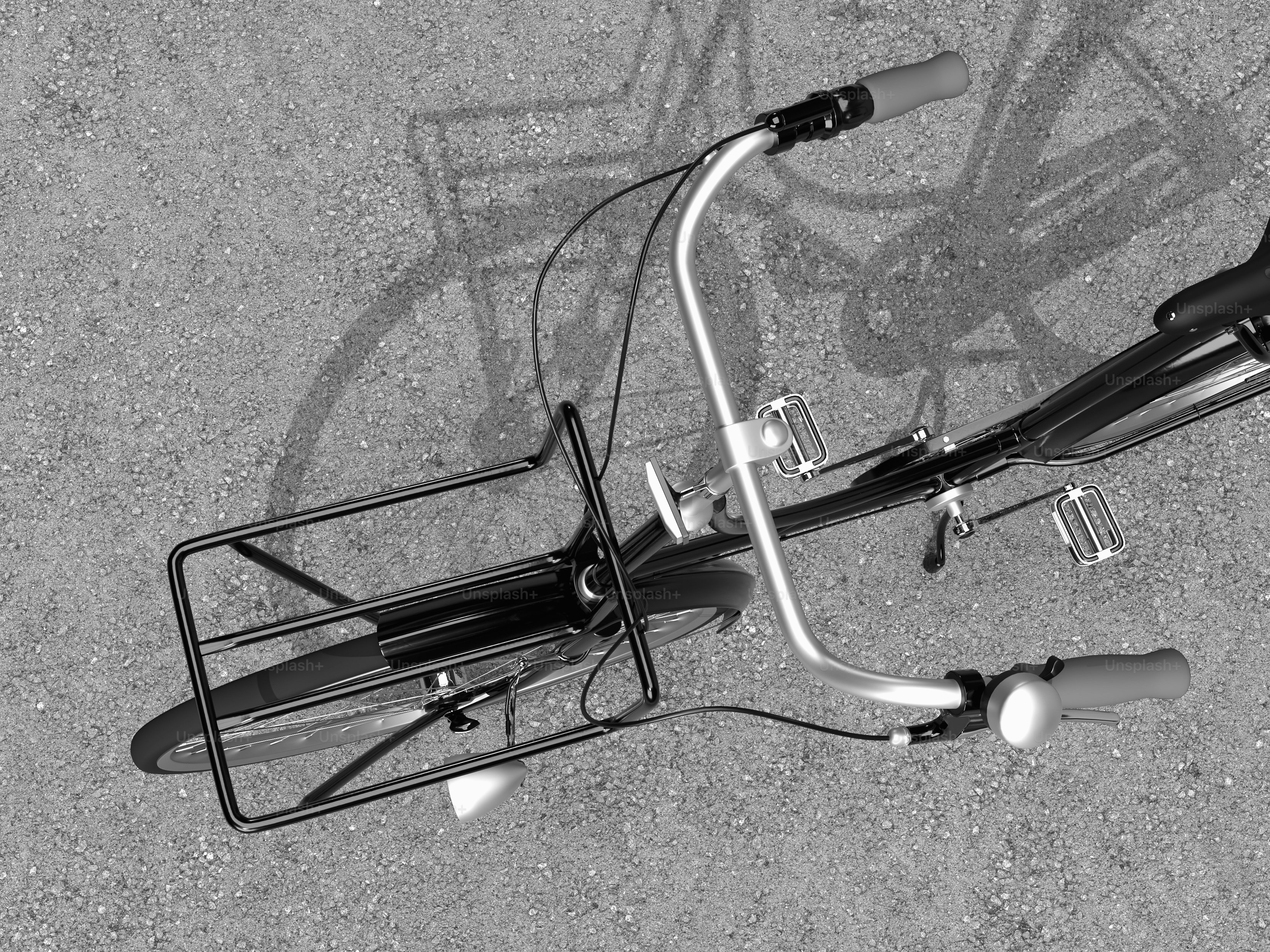 ein Schwarz-Weiß-Foto eines Fahrrads