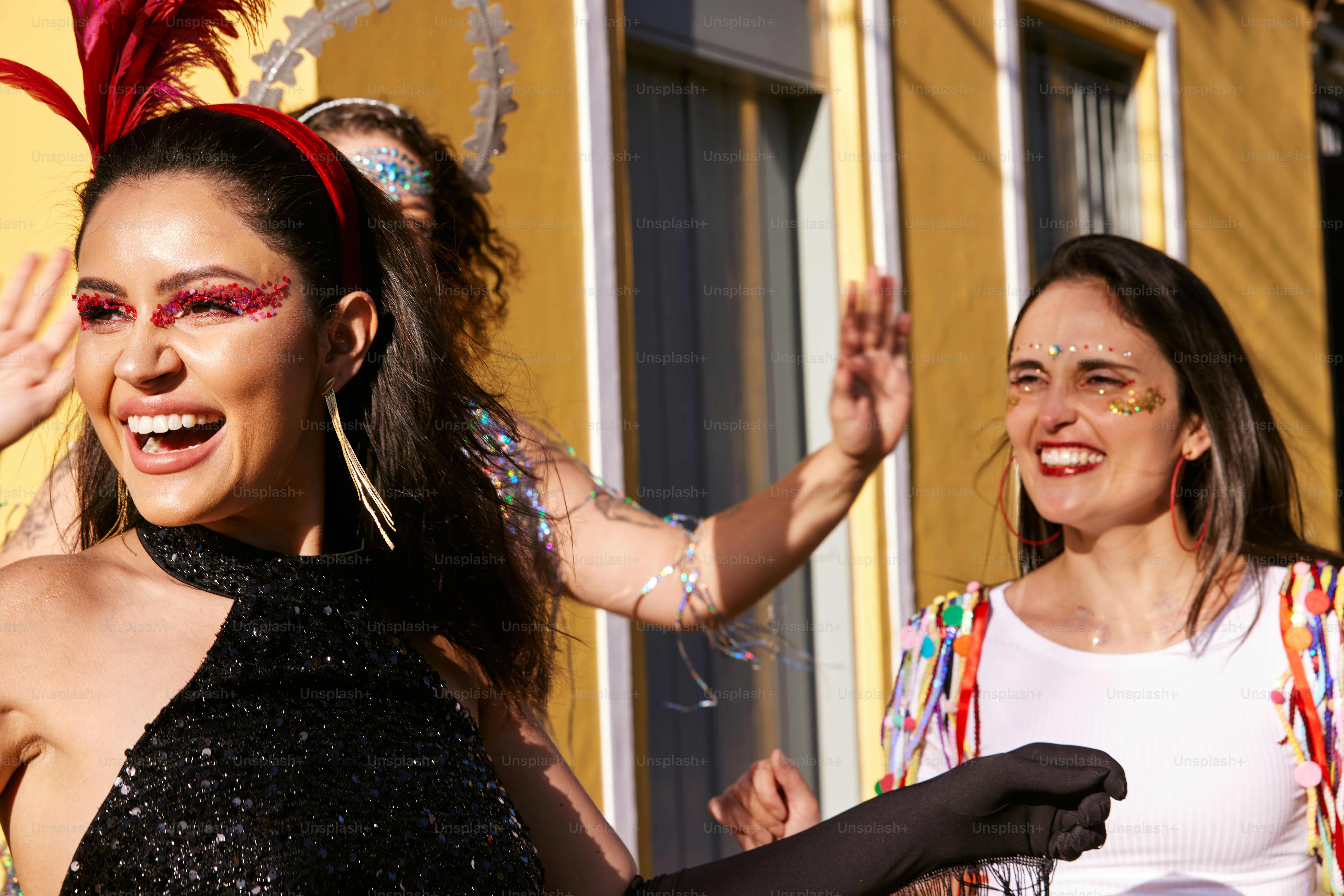 a couple of women standing next to each other