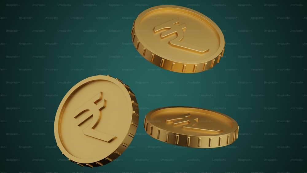 Tres bitcoins de oro se muestran sobre un fondo verde