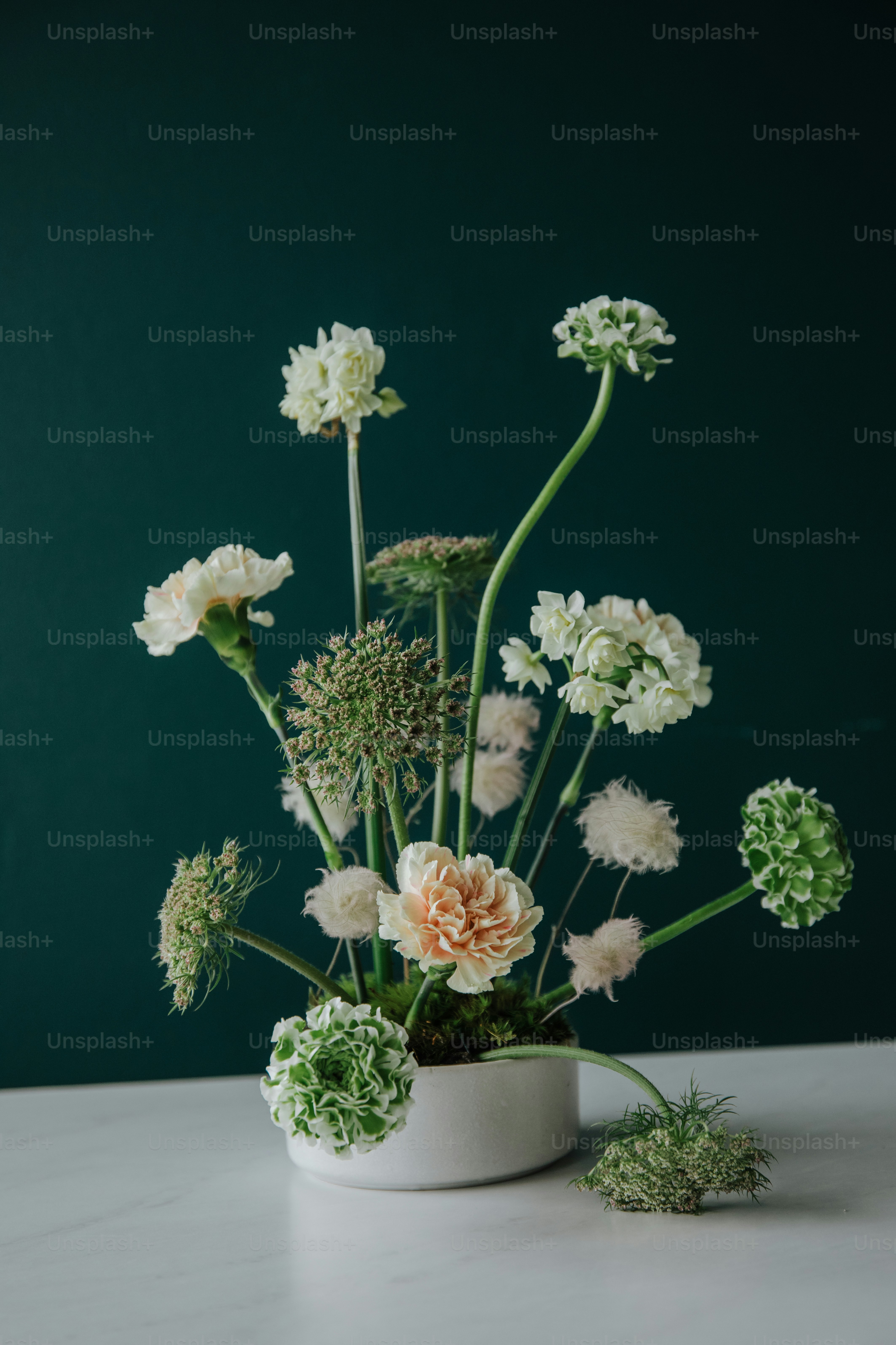 Verwunderlich Blumenstrauss In Vase Ebenbild