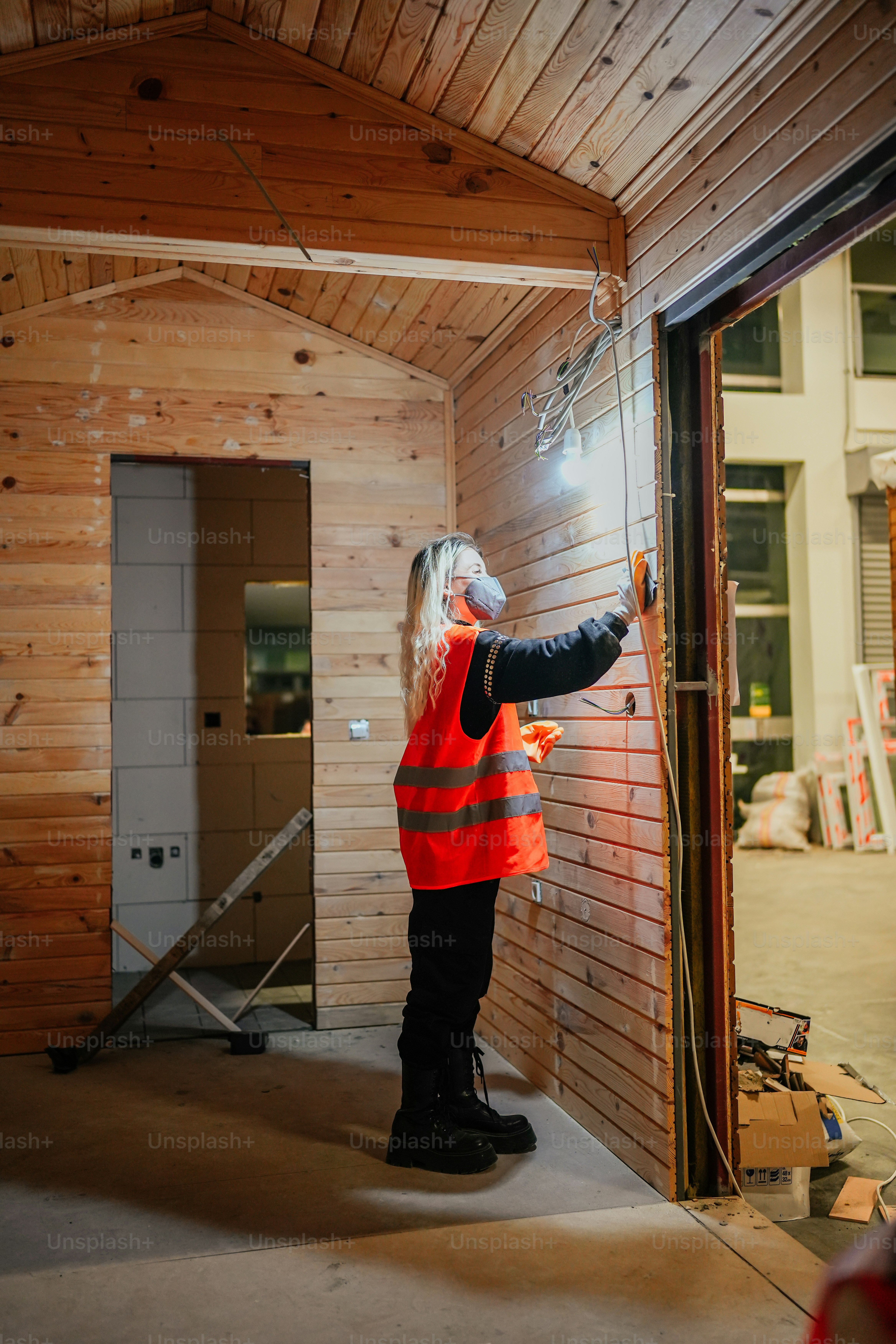 Volunteers who built tiny houses for earthquake victims
