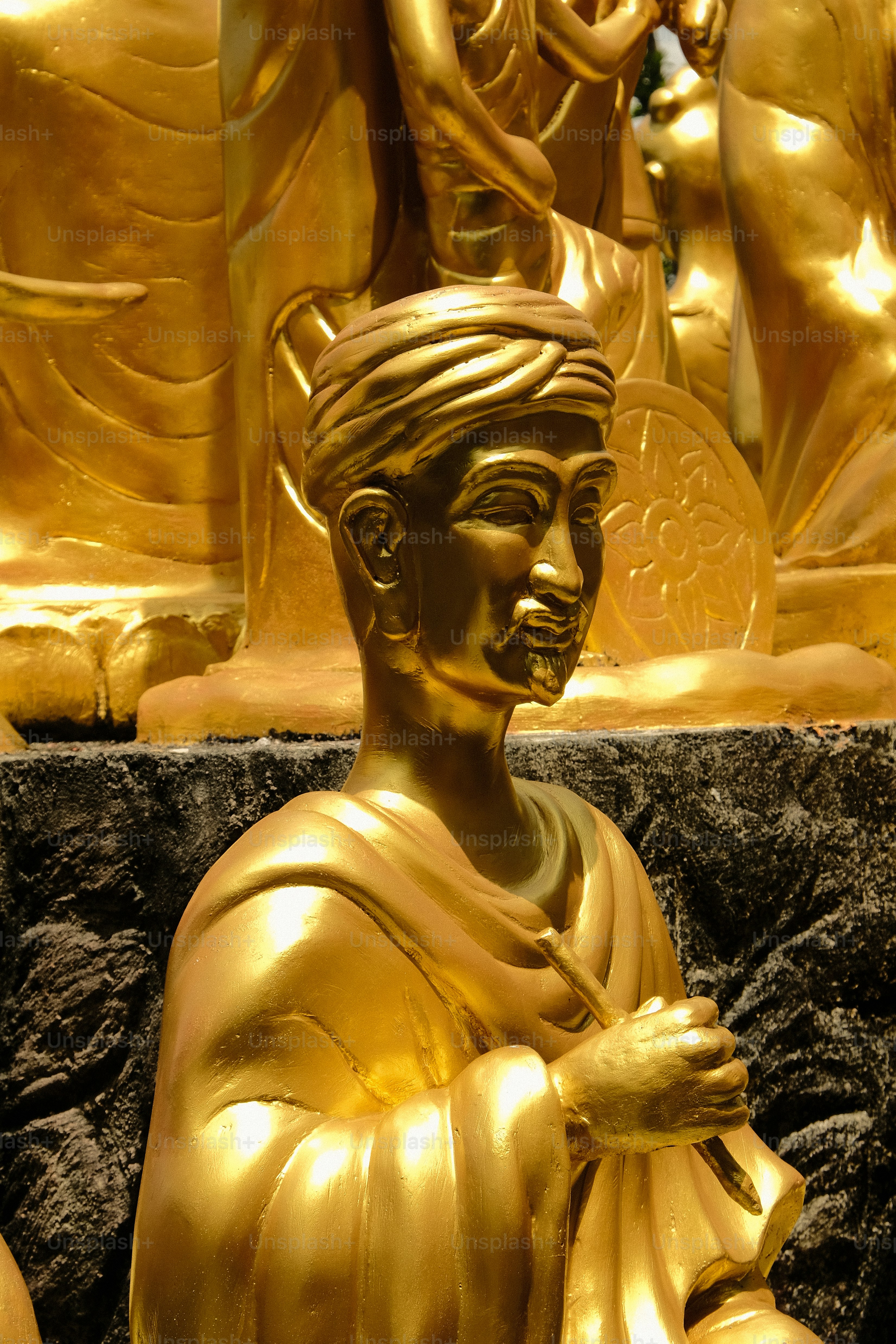 figurine