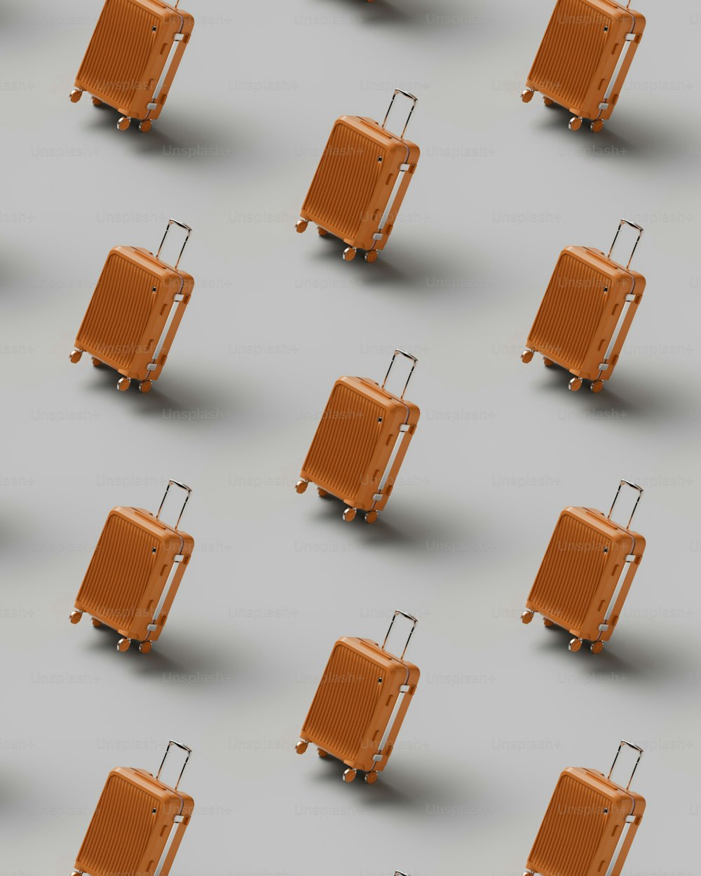 Eine Gruppe orangefarbener Koffer sitzt übereinander