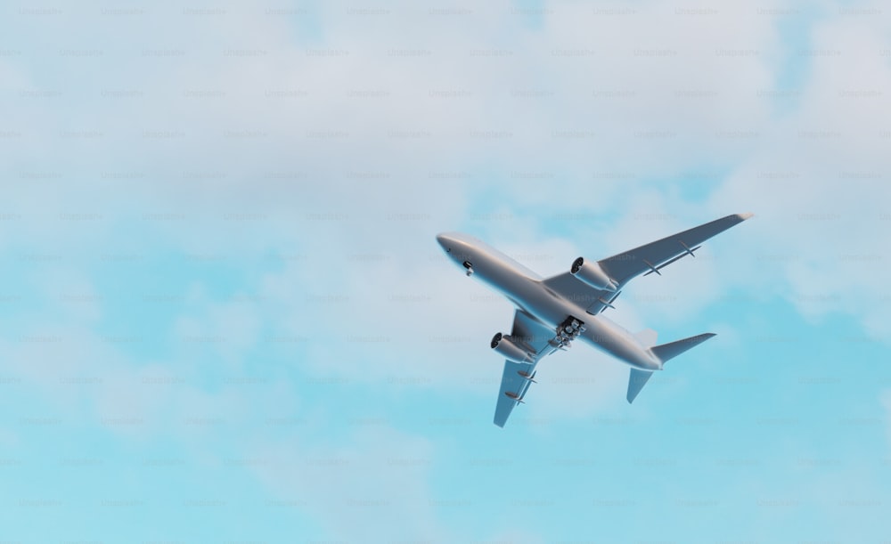 Un grande aereo di linea che vola attraverso un cielo blu nuvoloso