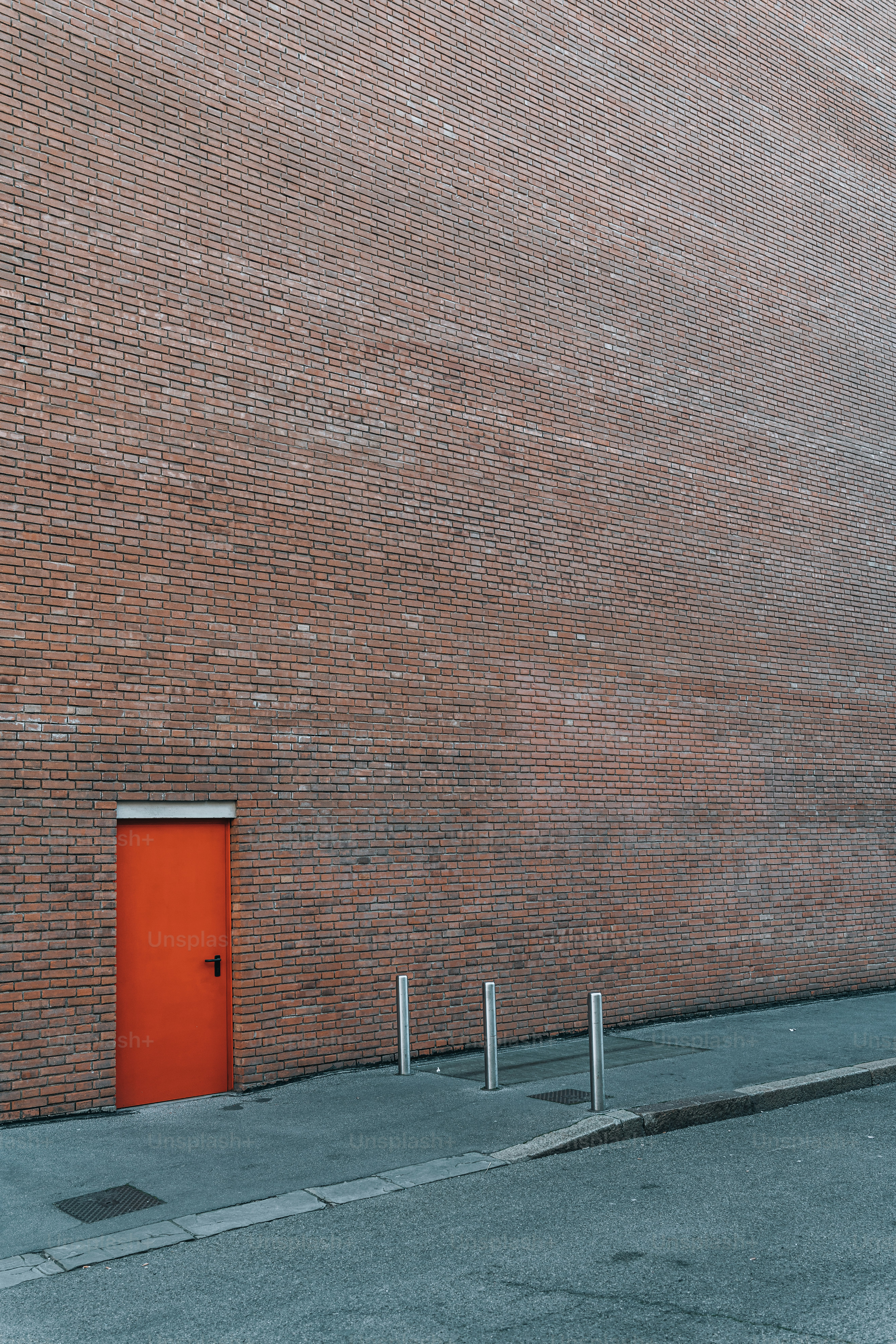 5 top hangouts for Wall Street interns as summer analysts descend on New York City