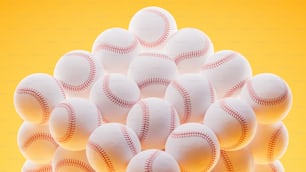 Un mucchio di palle da baseball sedute una sopra l'altra