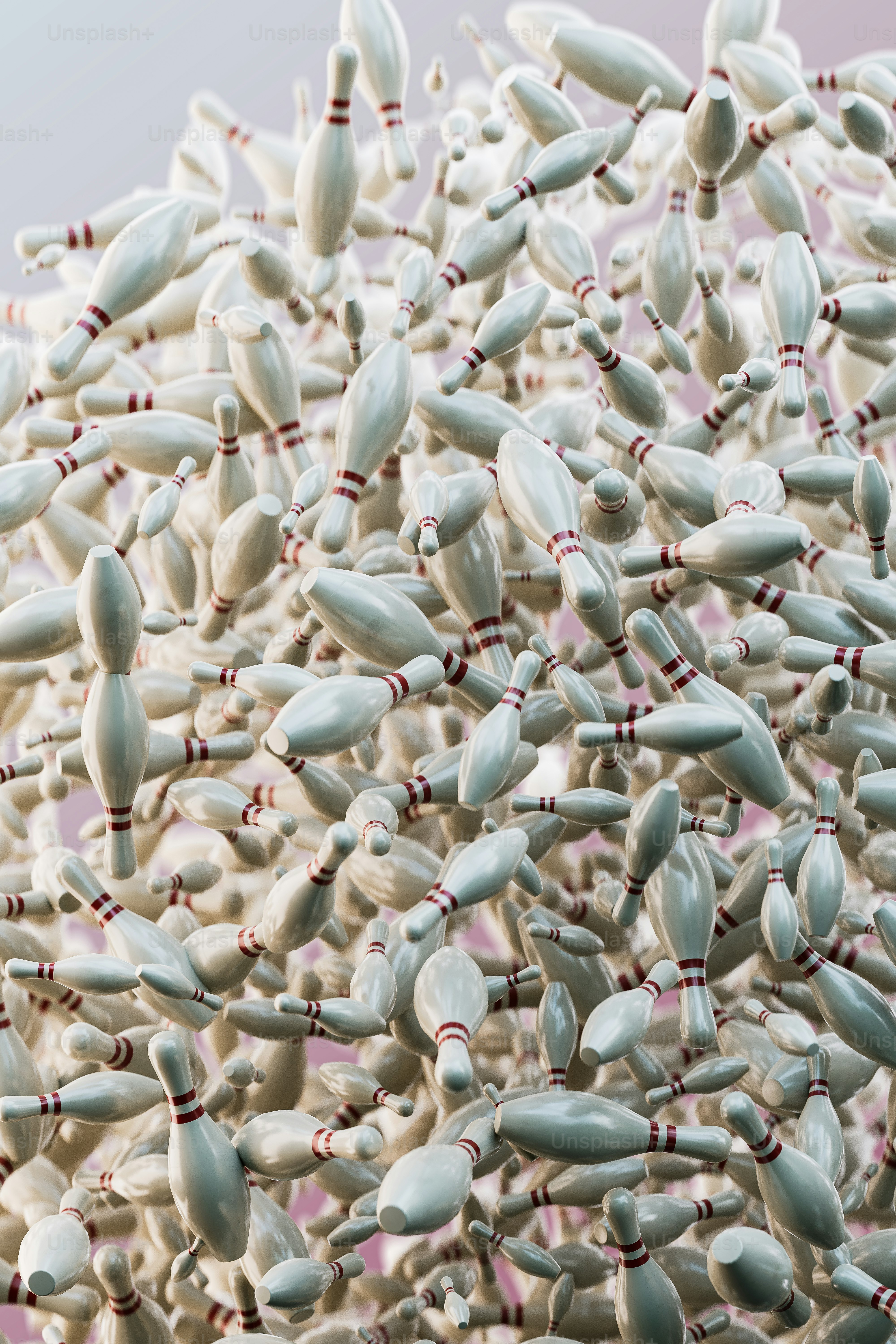 Ein Haufen Stifte, die die Form einer Kugel haben