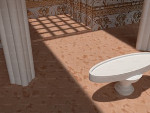 um vaso sanitário branco sentado em um banheiro ao lado de uma janela