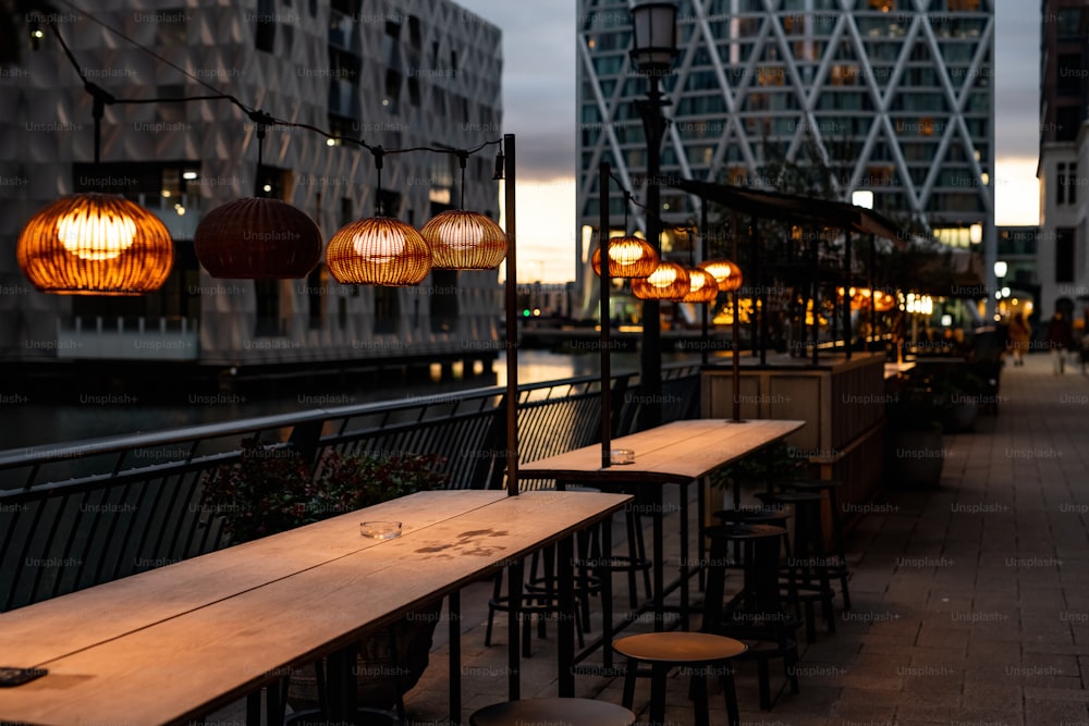 a row of wooden benches sitting next to each other