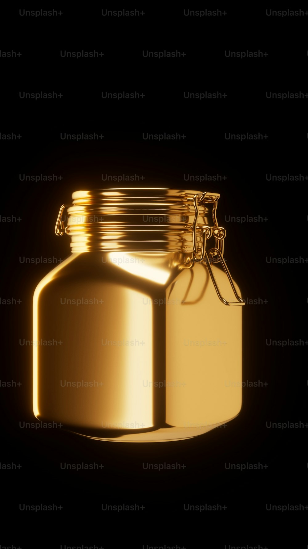 um frasco dourado com uma tampa em um fundo preto