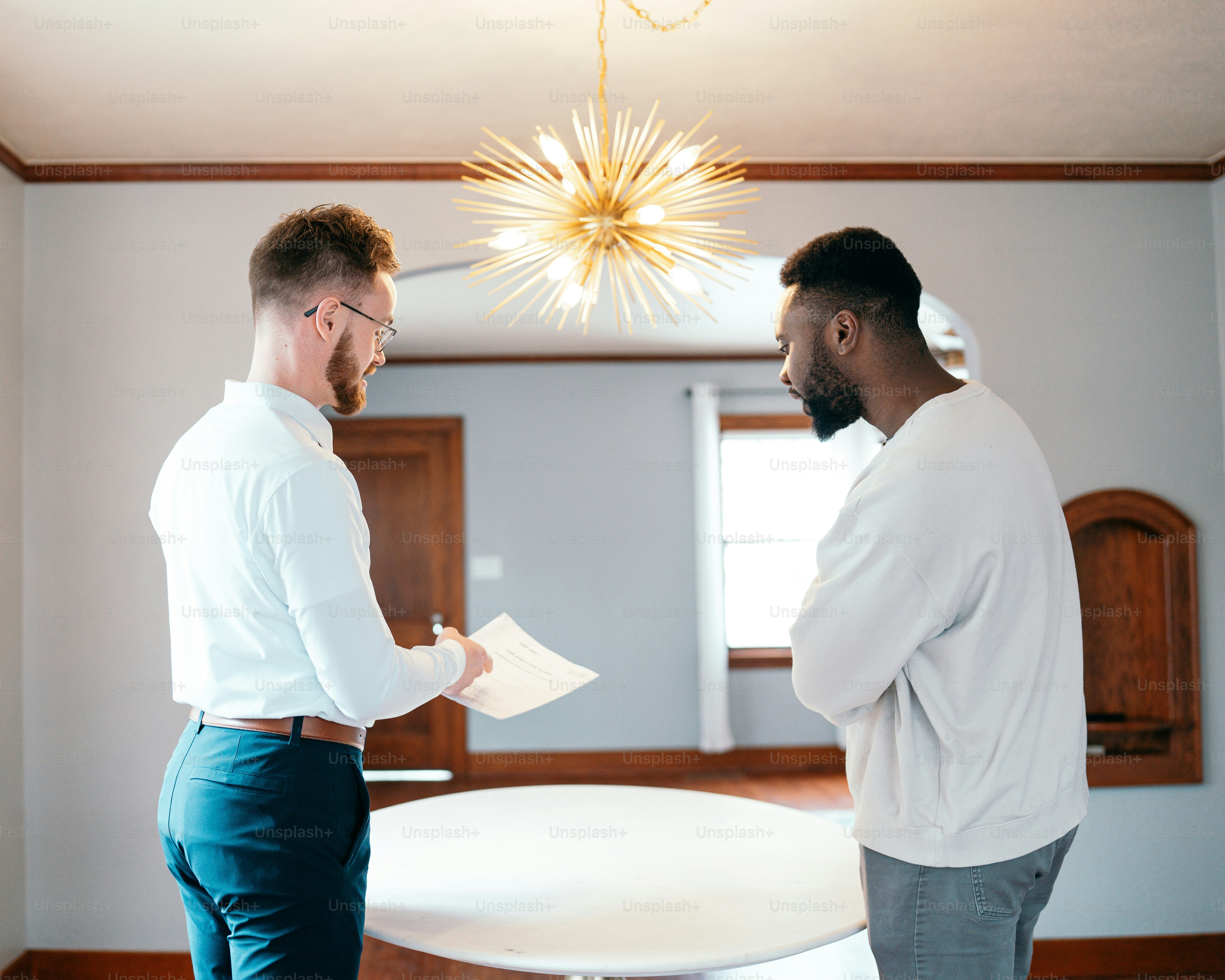 Choosing the right Real Estate Agent in Brisbane: Independent vs Big Name Agencies