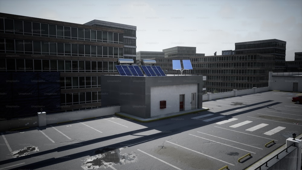 Un pequeño edificio con un panel solar en la parte superior