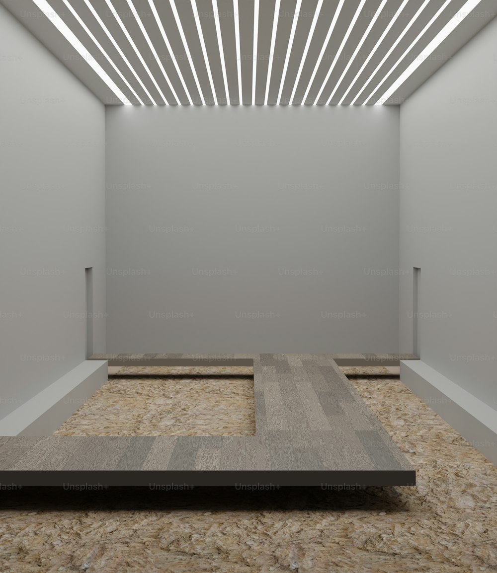 una camera con pavimento in legno e soffitto