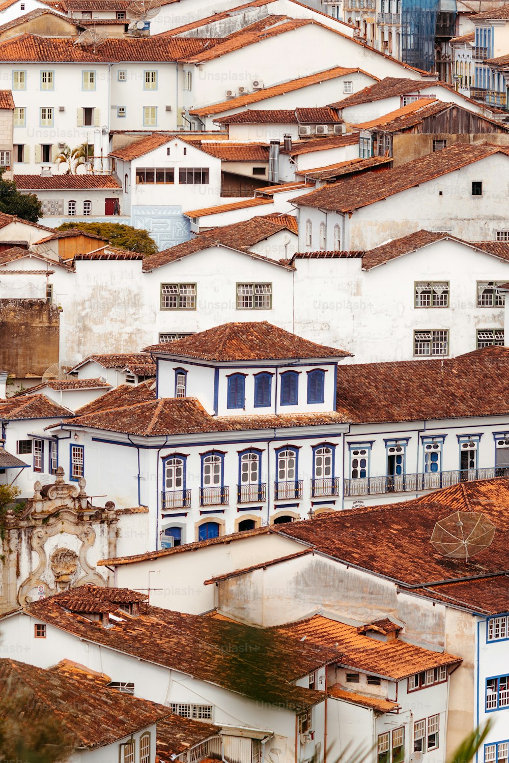 a view of a bunch of buildings in a city