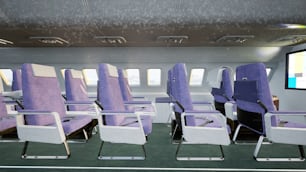 uma fileira de assentos vazios em um avião