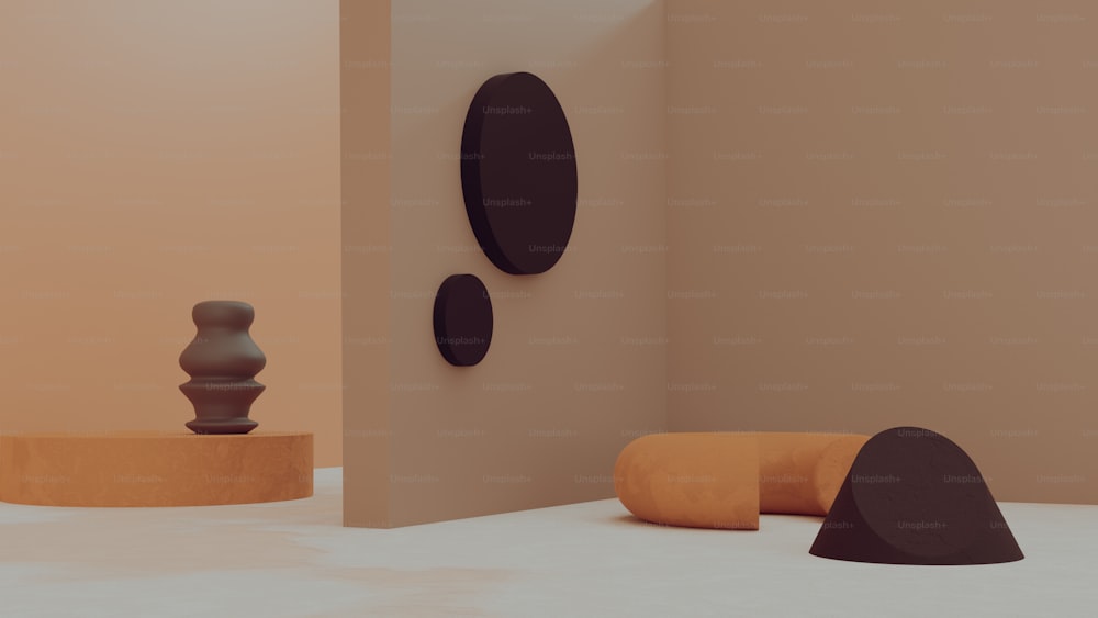 uma sala com um vaso e uma escultura no chão