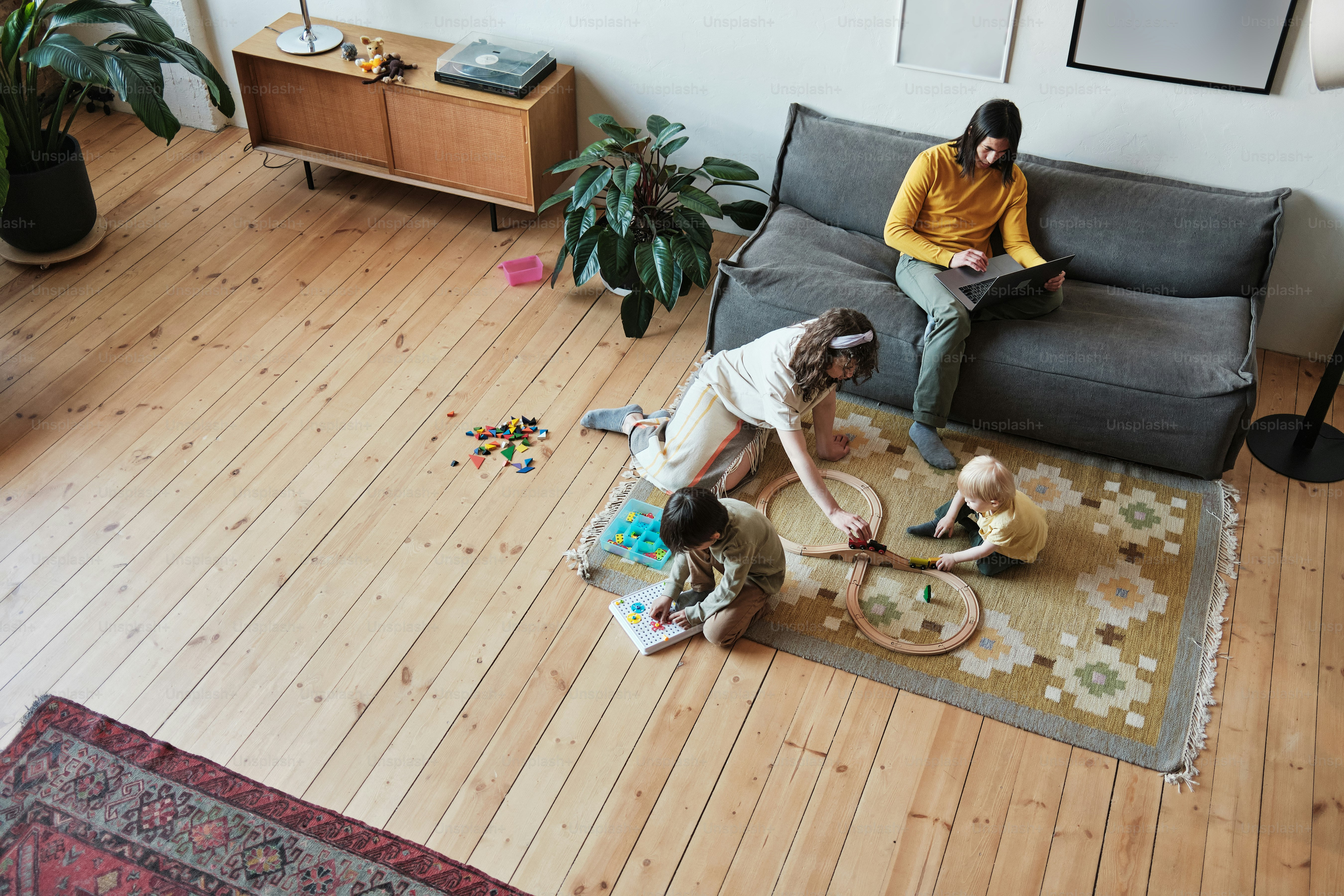 6 Indoor Socialization Games for American Bulldog Puppies