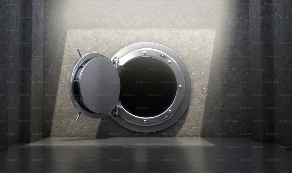 Ein Konzept eines offenen Schwermetallgangs im Banktresor in einer Betonkammer, die von einer Deckenlampe beleuchtet wird - 3D-Rendering