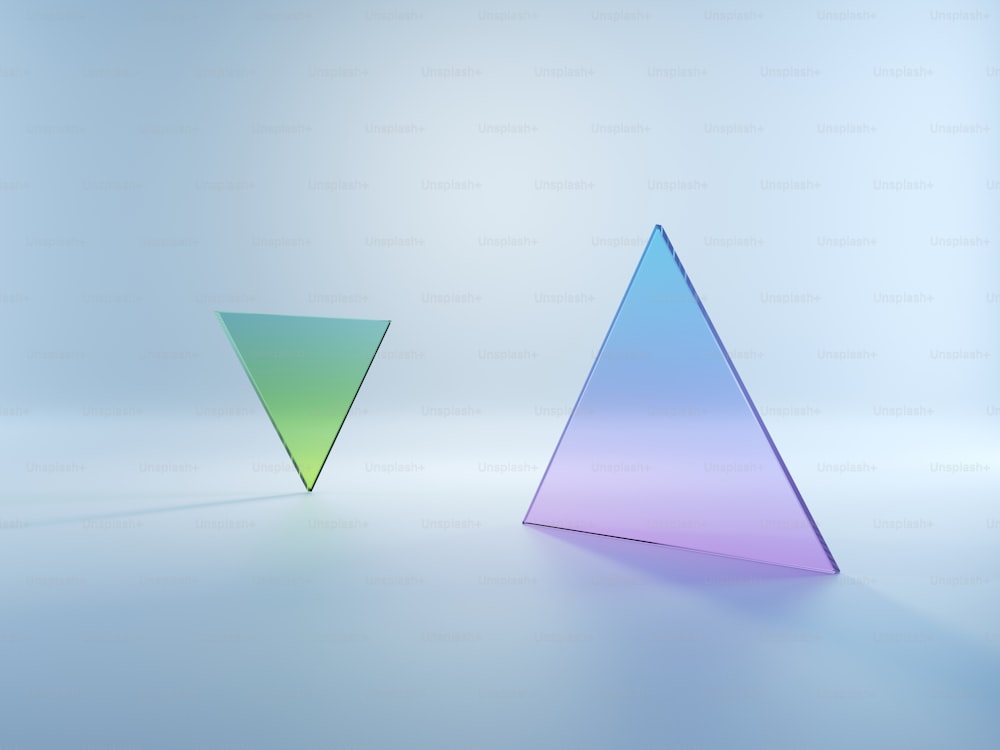 Rendering 3D, semplici forme geometriche astratte isolate su sfondo bianco. Vetro triangolare piatto con sfumatura viola verde blu. Concetto moderno e minimale