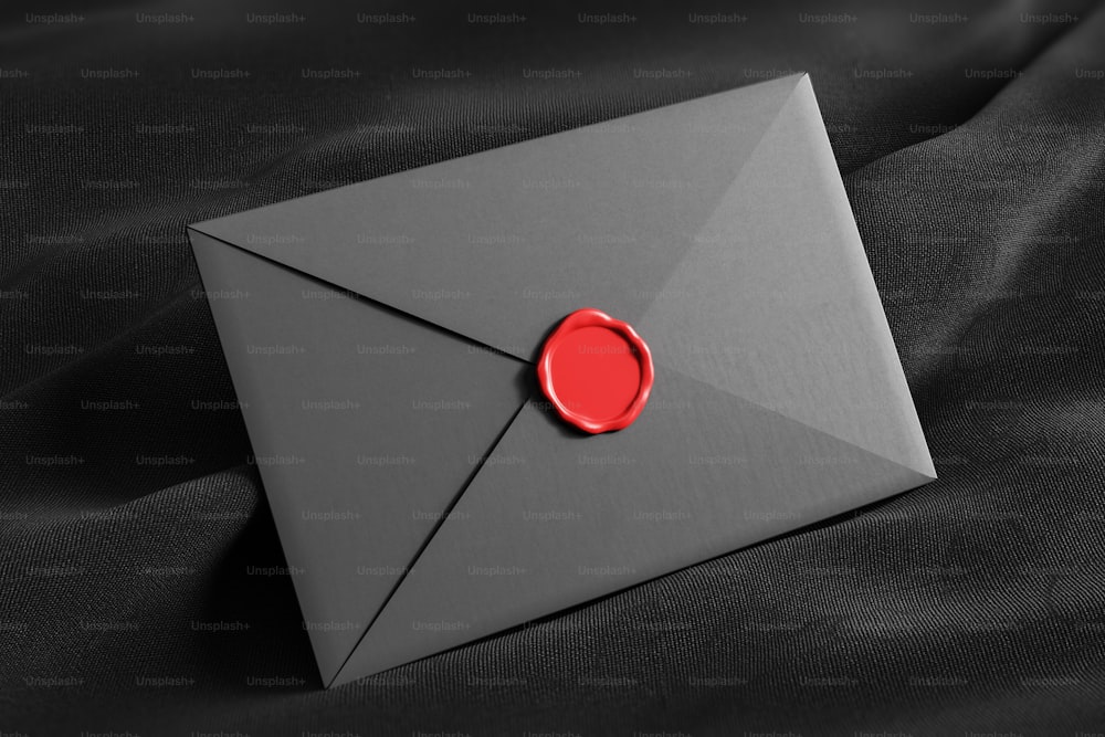 Sobre gris cerrado con sello rojo sobre tejido negro. Concepto de comunicación. Maqueta de renderizado 3D
