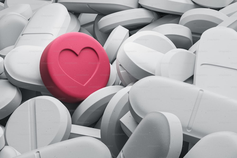 Eine rote Pille mit Herzzeichen unter vielen weißen Pillen das Konzept der Wahl und des Unterschieds. Lösungen für das Gesundheitswesen. 3D-Rendering-Illustration. Liebespille