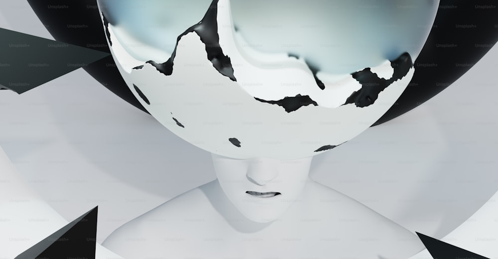 Una foto in bianco e nero della testa di una donna