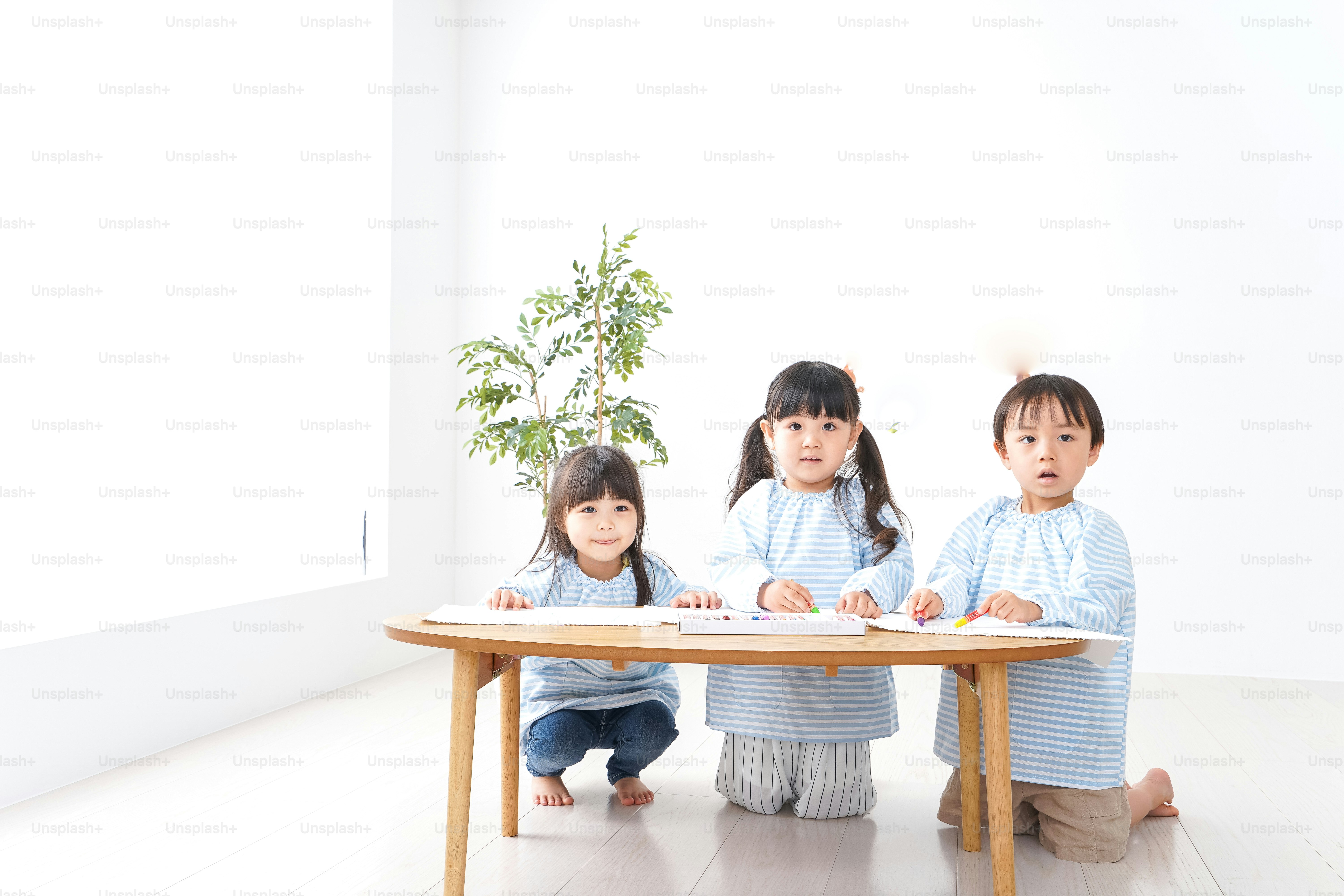 子供のクレヨン画像